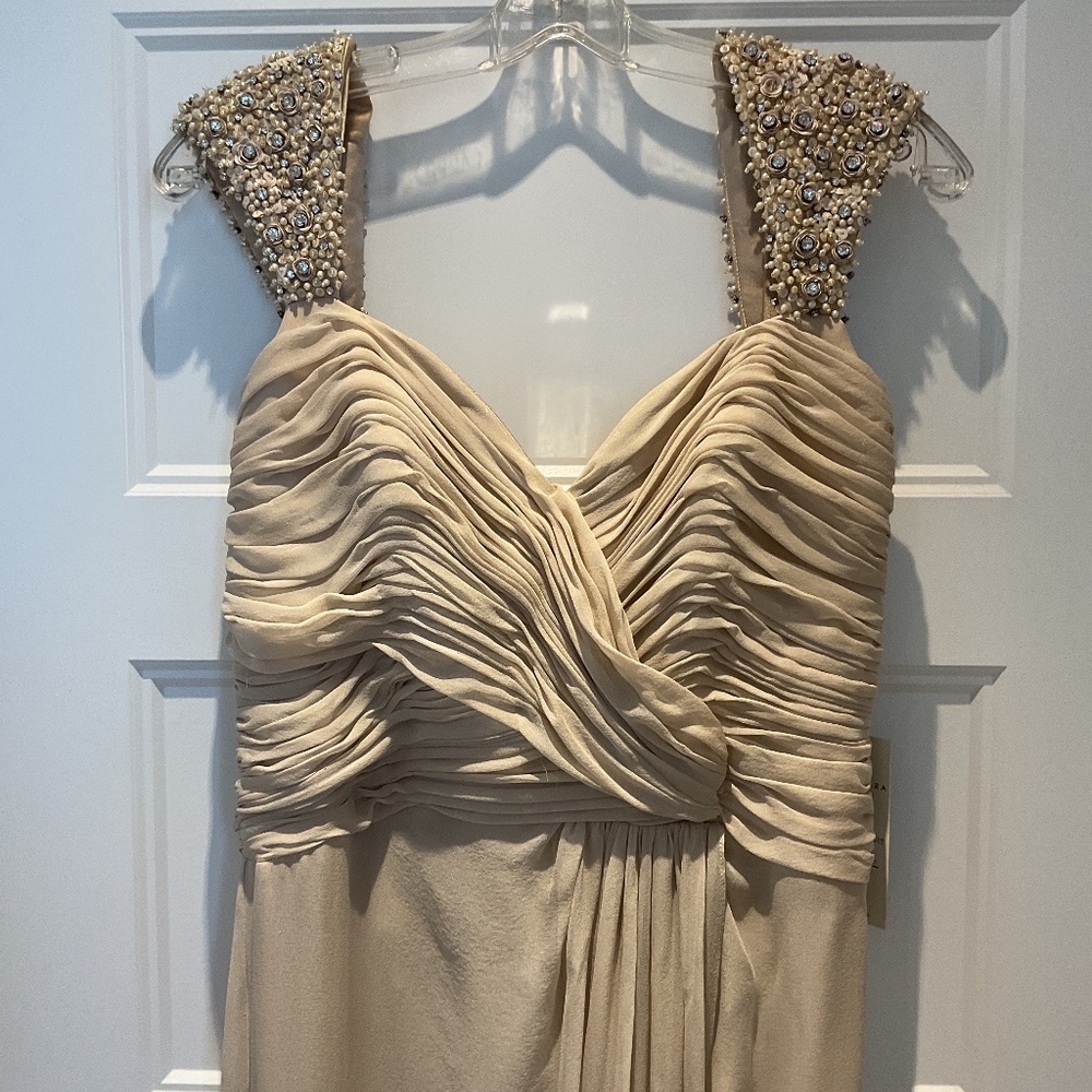 Franscara evening gown - Picture 2 of 9